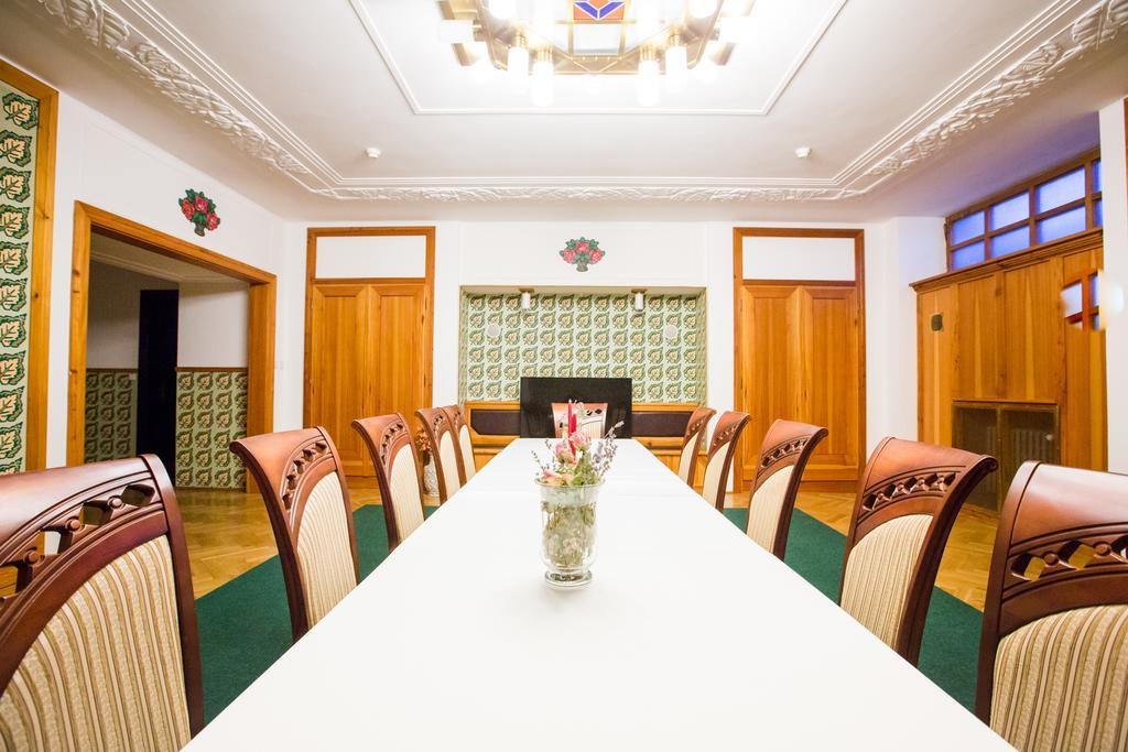 Hotel U Beranka Наход Экстерьер фото