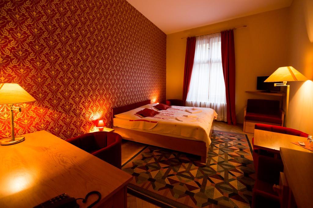 Hotel U Beranka Наход Экстерьер фото