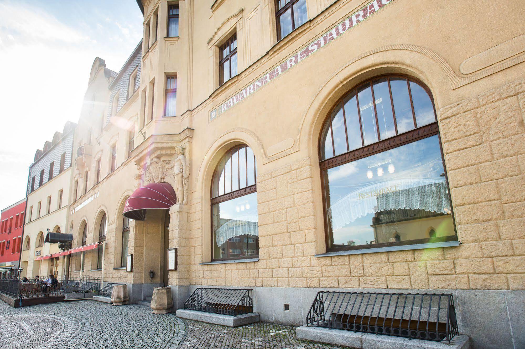 Hotel U Beranka Наход Экстерьер фото