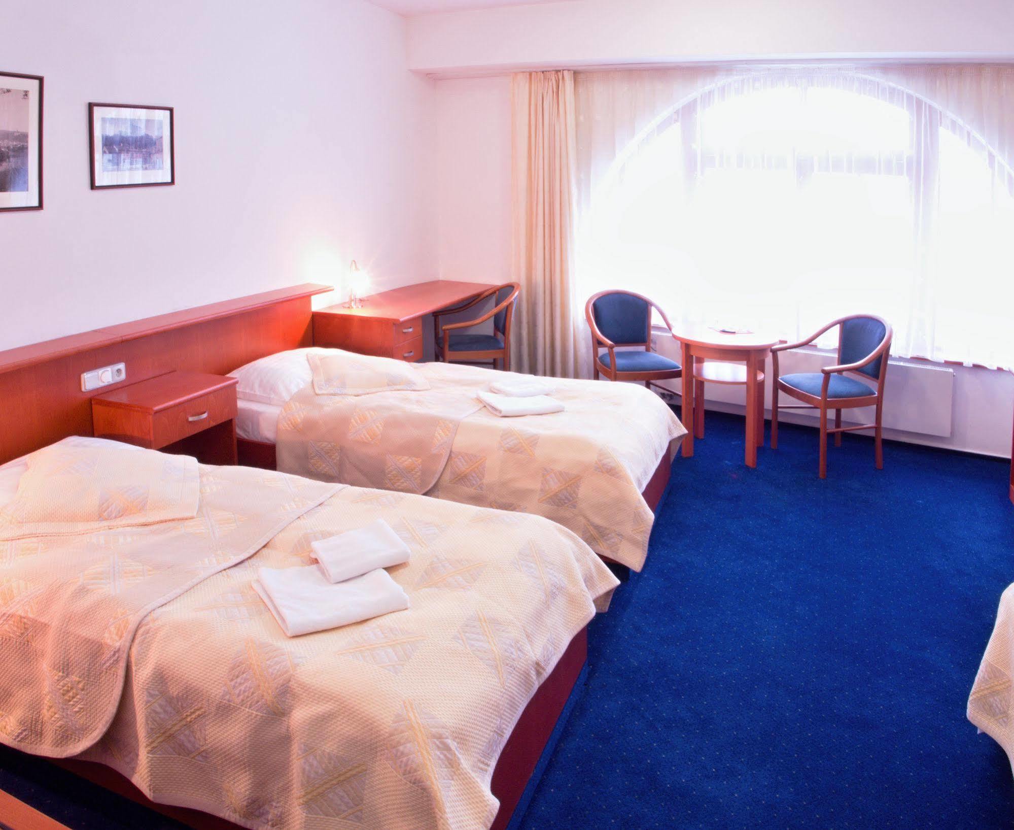 Hotel U Beranka Наход Экстерьер фото